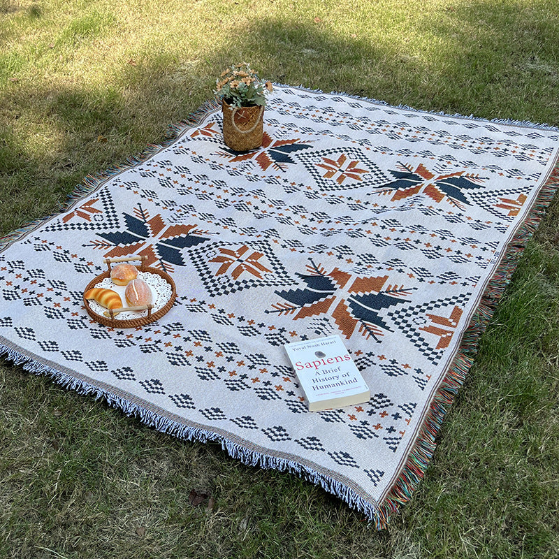 Portable Boho Picnic Blanket 150x200cm Polyester Mat with Fringes