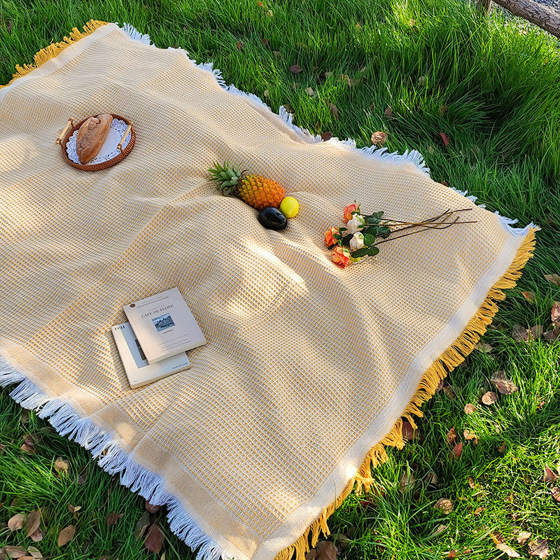Cotton Blend Picnic Blanket 130x180cm Outdoor Mat with Fringes