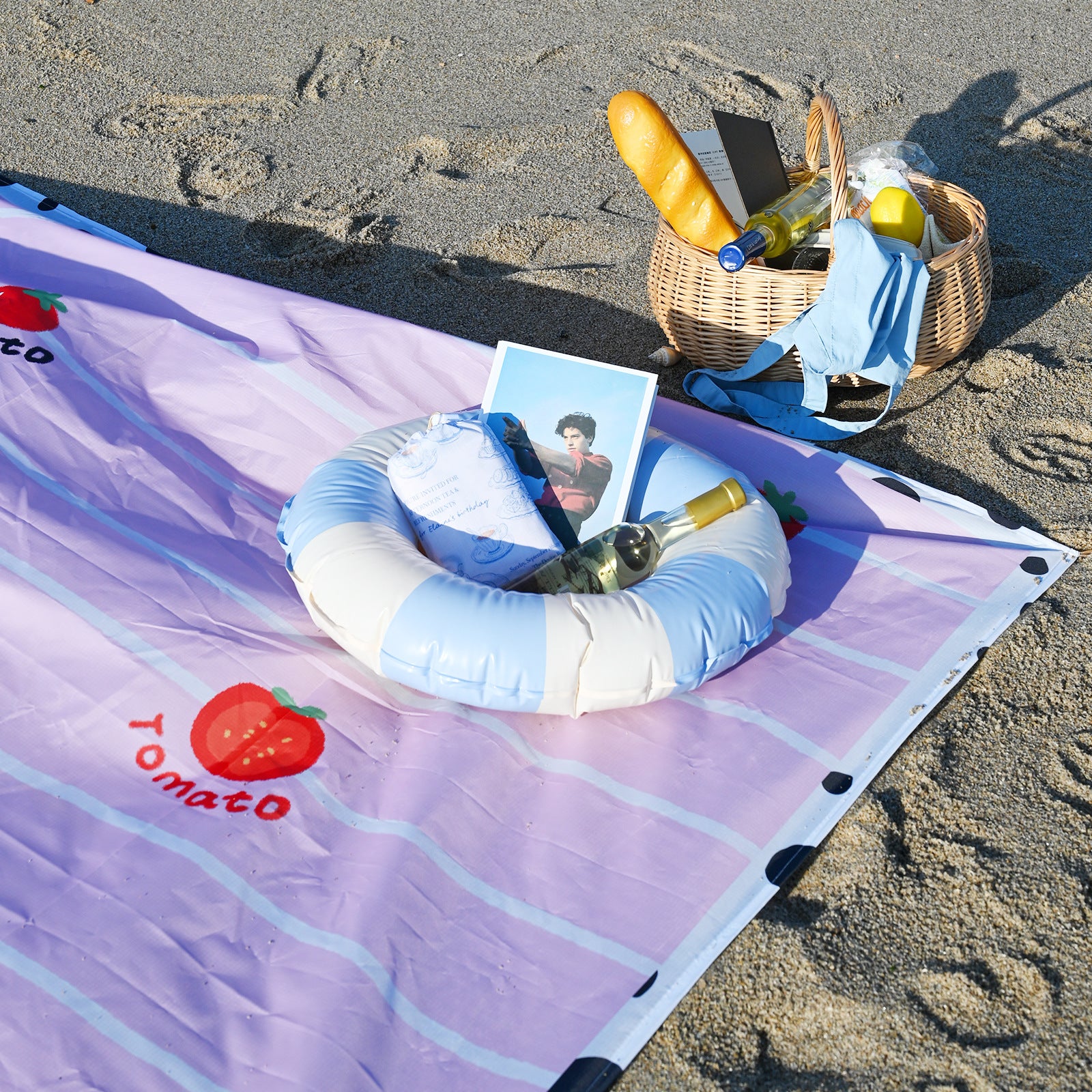 Portable Picnic Blanket 140 × 200 cm Polyester Outdoor Mat